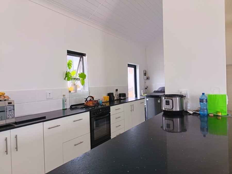 4 Bedroom Property for Sale in St Helena Views Western Cape